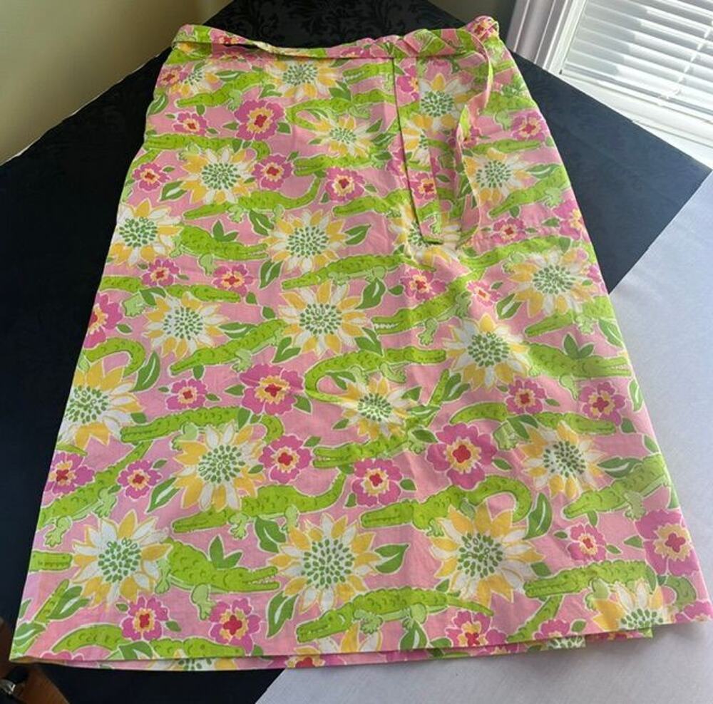 Lilly Pulitzer Vintage Croc Monsieur A Line Wrap Skirt EUC Size 6